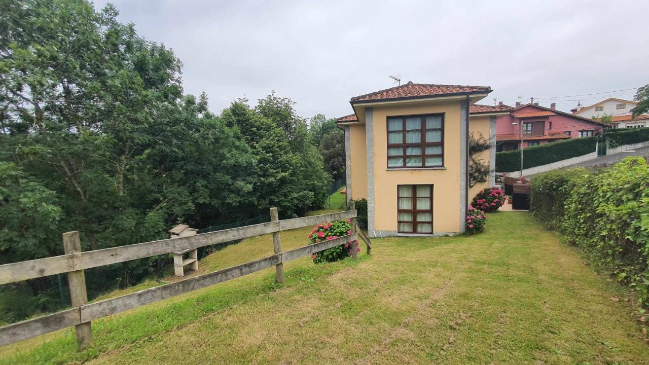Vivienda Vacacional Villa Maruja Andrín Exterior photo